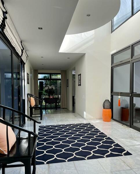 Lady Hill Beautiful Good Class Bungalow, Lady Hill Road, 6 Bedrooms, 6,000 sqft, Good Class Bungalow For Rent, by Kerry James, 23967092 - PropertyGuru.com.sg