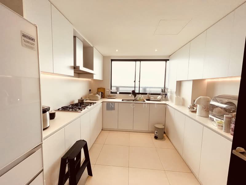 Marina Bay Residences, 18 Marina Boulevard, 4 Bedrooms, 4,478 sqft, Condominium For Sale, by Kelvin Cheng, 23967819 - PropertyGuru.com.sg