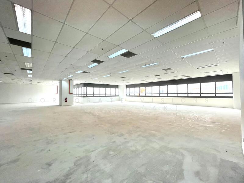 AFFORDABLE Corporate Workspace for All Operations. Service Ctr, Lab. Cleanroom, Storage, E Commerce, Size: 3500, 5000~ 18000 sqft Whatsapp: +6596881177 or adrian.koh@corporatevisions.com.sg, 4,500 sqft, Light Industrial (B1) For Rent, by ADRIAN, 23969332 - Bare units: Ready with Aircon, Ceiling and Lightings - CommercialGuru.com.sg