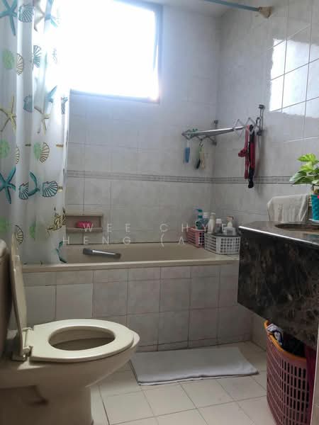 Parc Oasis, 41 Jurong East Avenue 1, Room Rental, 150 sqft, Condominium For Rent, by Wee Chye Heng (Alan Wee), 23969697 - PropertyGuru.com.sg