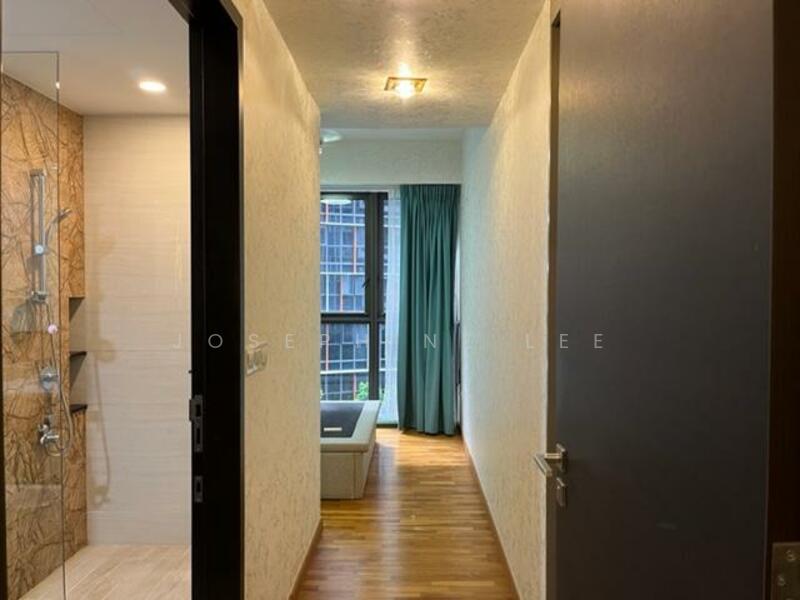 Master Bedroom foyer