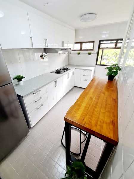 For Rent - 208 Toa Payoh North