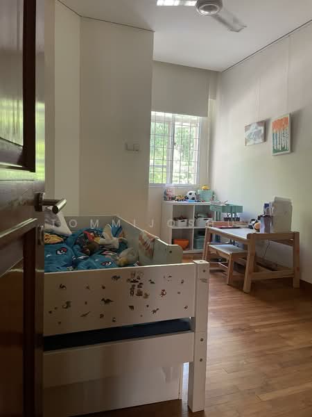 GREENWOOD AVENUE, , 6 Bedrooms, 3,400 sqft, Terraced House For Rent, by TOMMIJOSHUA ., 23975300 - PropertyGuru.com.sg