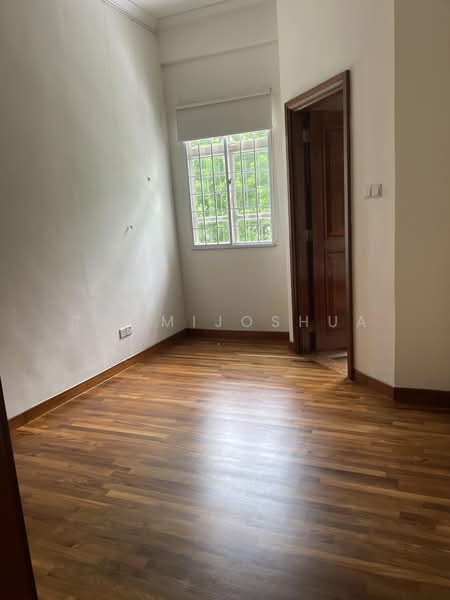 GREENWOOD AVENUE, , 6 Bedrooms, 3,400 sqft, Terraced House For Rent, by TOMMIJOSHUA ., 23975300 - PropertyGuru.com.sg