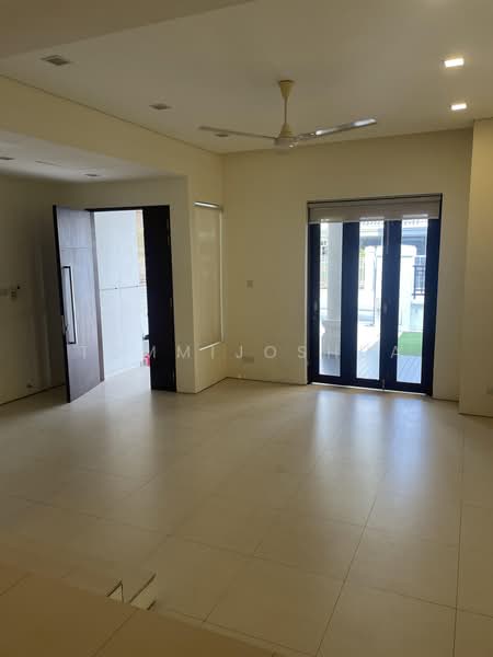 GREENWOOD AVENUE, , 6 Bedrooms, 3,400 sqft, Terraced House For Rent, by TOMMIJOSHUA ., 23975300 - PropertyGuru.com.sg