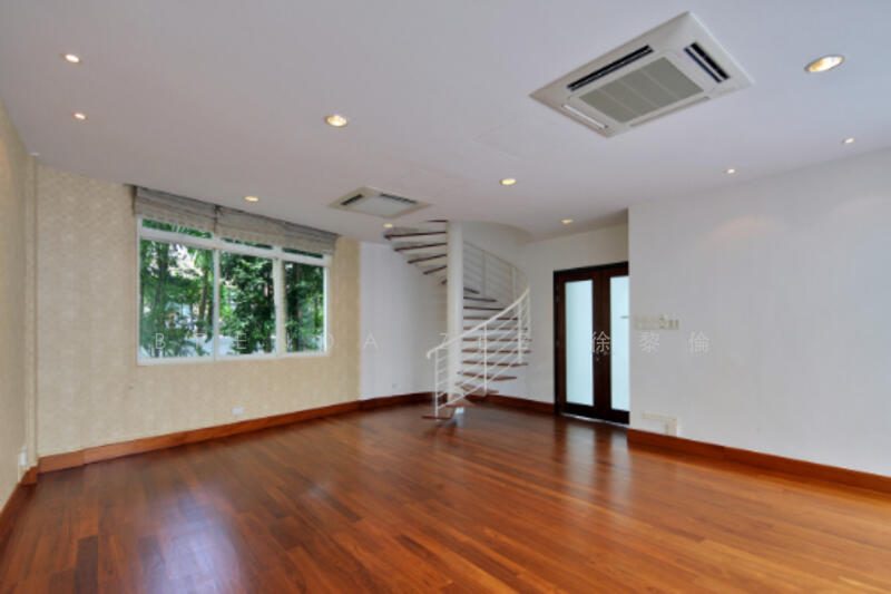 BUKIT SEDAP ROAD, GCB with Pool for Rent