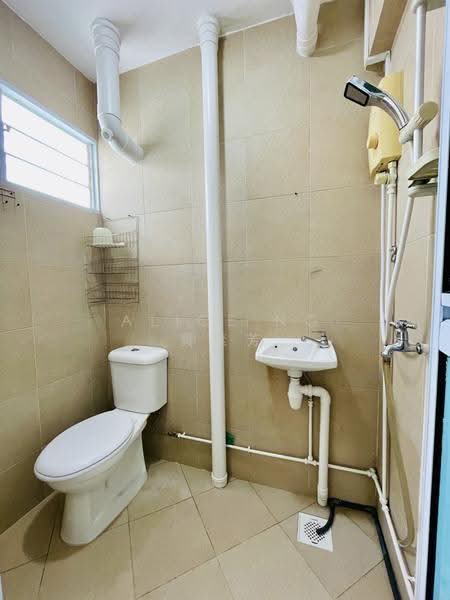 110 Bedok North Road, 110 Bedok North Road, Bedok / Upper East Coast, Room Rental, 120 sqft, HDB Flat For Rent, by Alice Ng 黄素芳, 23977141 - PropertyGuru.com.sg