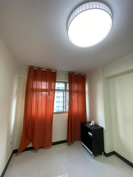 For Rent - 416A Fernvale Link