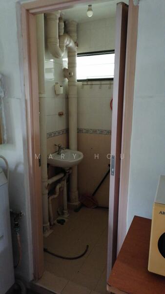 For Rent - 214 Boon Lay Place