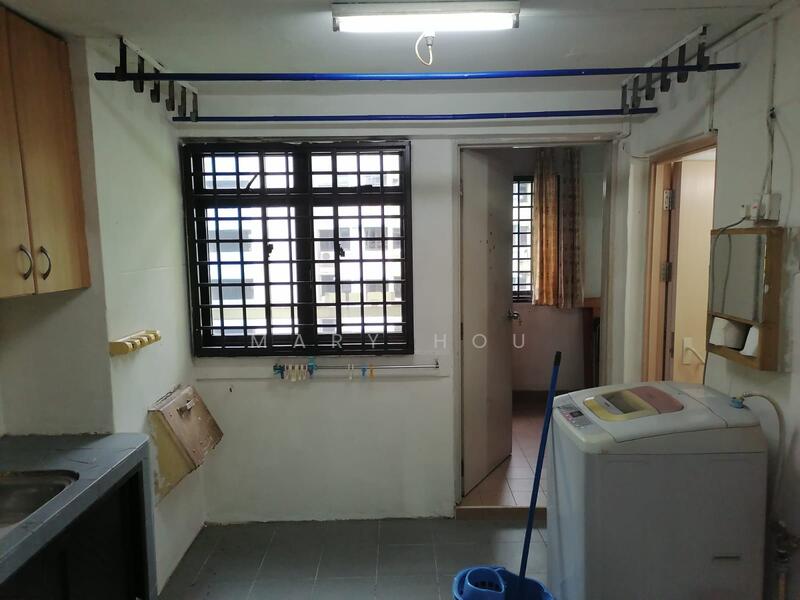 For Rent - 214 Boon Lay Place
