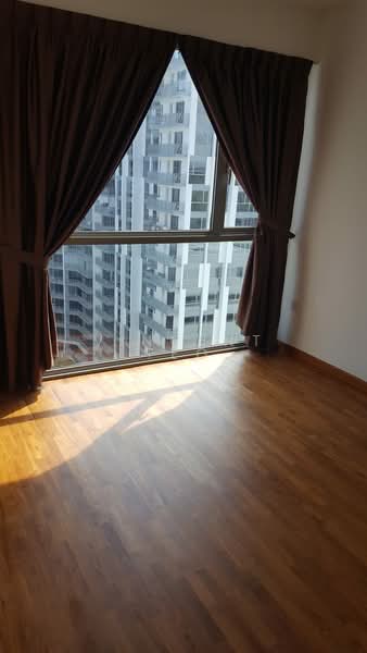 For Rent - FLO Residence