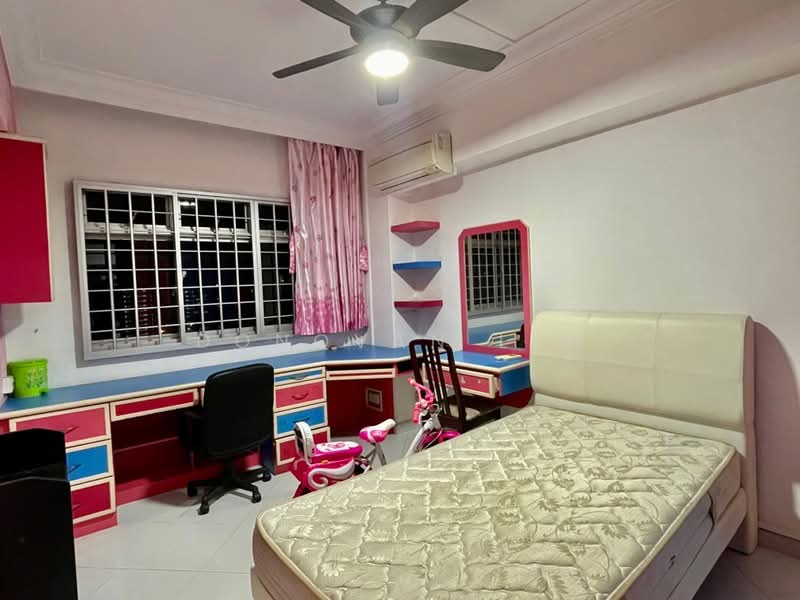 450C Tampines Street 42, 450C Tampines Street 42, 4 Bedrooms, 1,431 sqft, HDB Flat For Rent, by Donovan Lim, 23978540 - PropertyGuru.com.sg