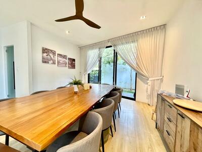 For Sale - *** PREMIUM PLOT!!! 2.5 STY BUNGALOW ON ELEVATED LAND