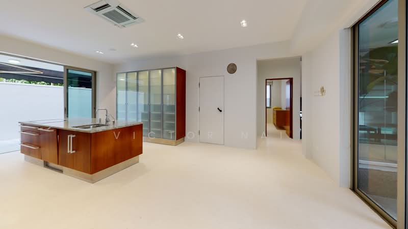 Lovely detached house with Pool, Branksome Road, 5 Bedrooms, 5,000 sqft, Detached House For Rent, by Victor Nai, 23978597 - PropertyGuru.com.sg