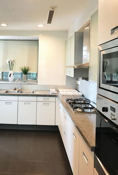 The Light @ Cairnhill, 50 Cairnhill Road, 3 Bedrooms, 1,658 sqft, Condominium For Sale, by Wong Siew Lan, 23980202 - PropertyGuru.com.sg