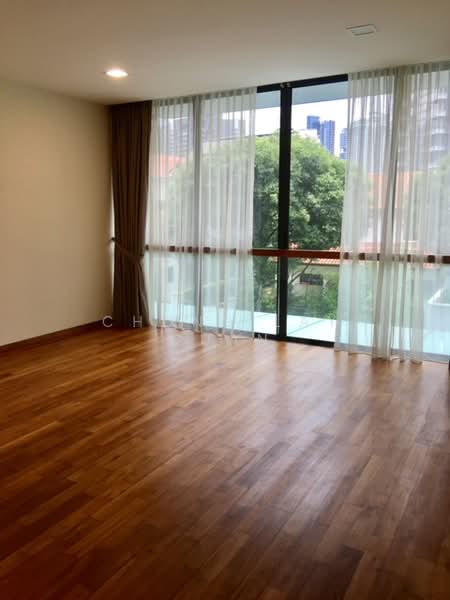 Spacious modern house in central downtown location, Jalan Tupai, 6 Bedrooms, 4,860 sqft, Semi-Detached House For Rent, by Chong Lay Guan, 23981032 - PropertyGuru.com.sg