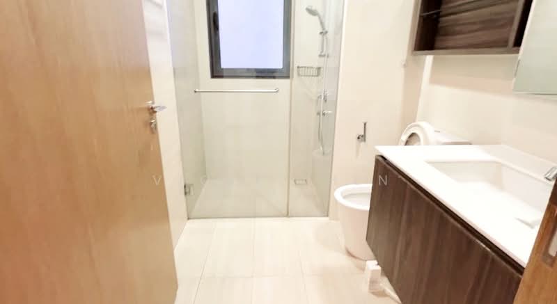 Lakeville, 1 Jurong Lake Link, 3 Bedrooms, 990 sqft, Condominium For Rent, by Vicky Chen, 23981258 - PropertyGuru.com.sg