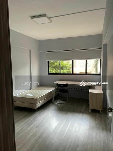 For Rent - 319 Jurong East Street 31
