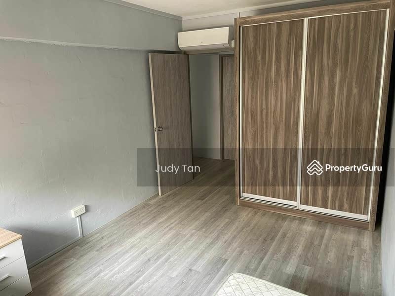 For Rent - 319 Jurong East Street 31