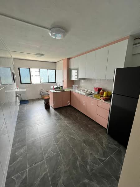 For Rent - 231 Jurong East Street 21