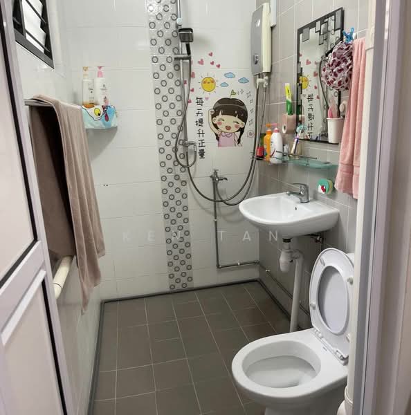 247 Yishun Avenue 9, 247 Yishun Avenue 9, 3 Bedrooms, 904 sqft, HDB Flat For Sale, by Ken Tan, 23987509 - PropertyGuru.com.sg