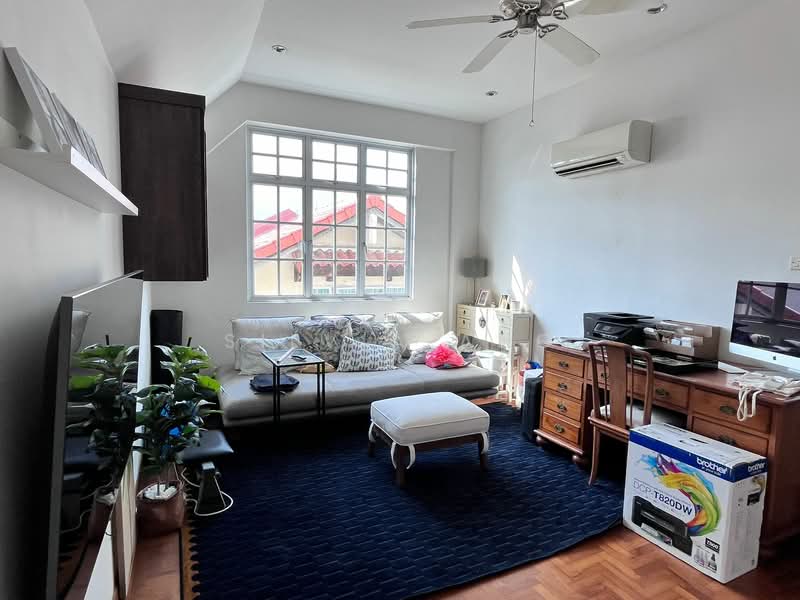 Bowmont Gardens, Bowmont Gardens, 5 Bedrooms, 3,200 sqft, Semi-Detached House For Rent, by Silvia Ang, 23989274 - PropertyGuru.com.sg