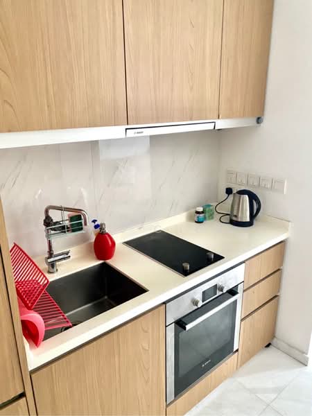 Spottiswoode 18, 18 Spottiswoode Park Road, 2 Bedrooms, 506 sqft, Condominium For Sale, by Jas Chua, 23989560 - PropertyGuru.com.sg