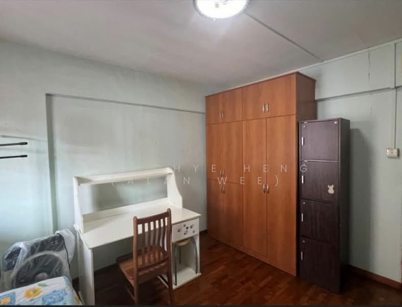 512 Bukit Batok Street 52, 512 Bukit Batok Street 52, Room Rental, 150 sqft, HDB Flat For Rent, by Wee Chye Heng (Alan Wee), 23990677 - PropertyGuru.com.sg