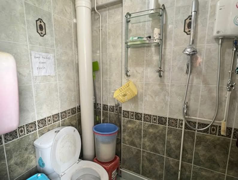 512 Bukit Batok Street 52, 512 Bukit Batok Street 52, Room Rental, 150 sqft, HDB Flat For Rent, by Wee Chye Heng (Alan Wee), 23990677 - PropertyGuru.com.sg