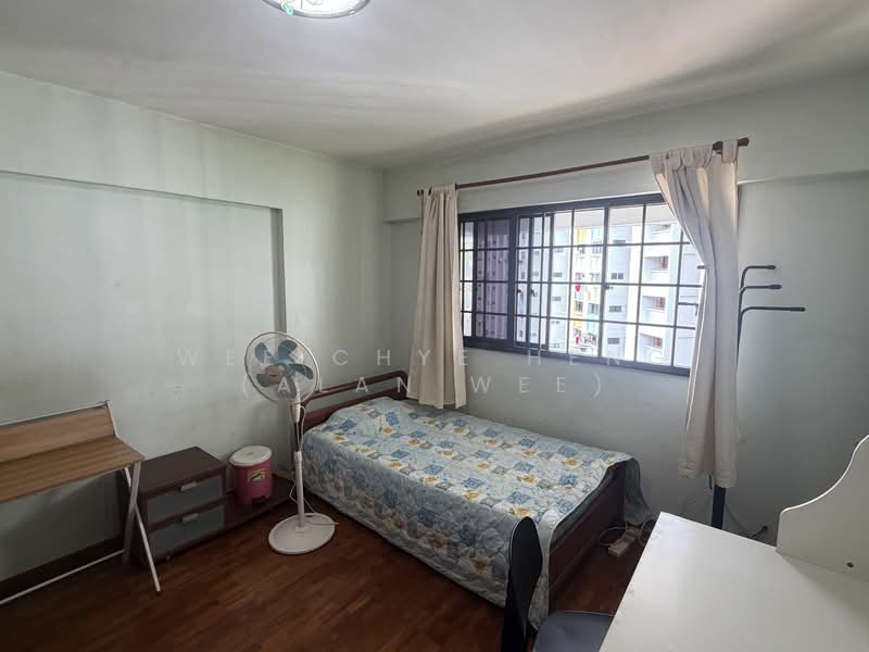 For Rent - 512 Bukit Batok Street 52