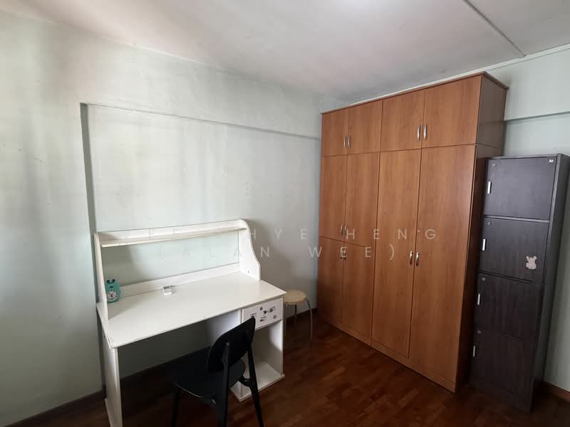 For Rent - 512 Bukit Batok Street 52