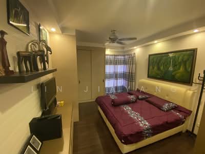 For Rent - The Florida