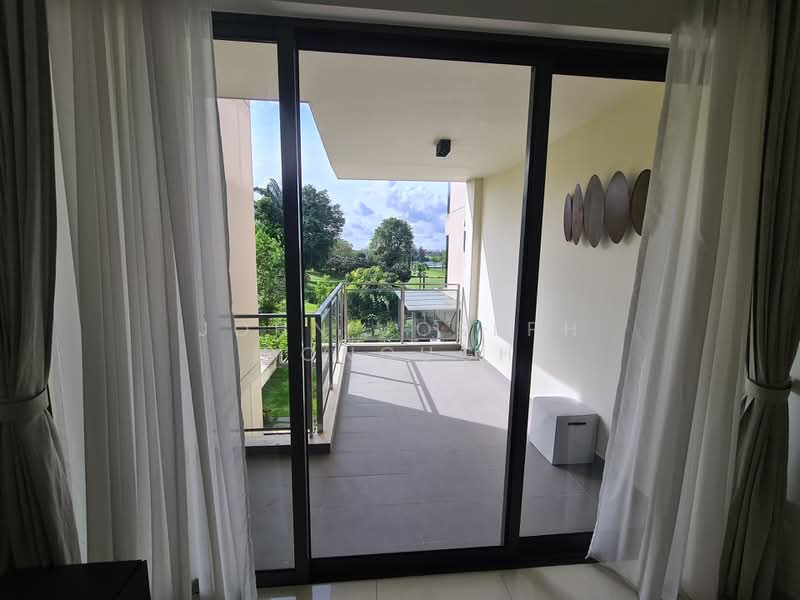 Miltonia Residences, 556 Miltonia Close, 2 Bedrooms, 861 sqft, Condominium For Rent, by John Joseph Donough, 23991727 - PropertyGuru.com.sg