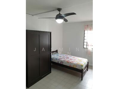 For Rent - 450 Tampines Street 42