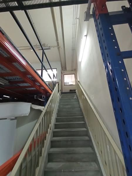 Unity Centre, 51 Bukit Batok Crescent, 3,053 sqft, Light Industrial (B1) For Rent, by Eddy Ang, 23993340 - CommercialGuru.com.sg