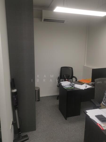 Changi Grd Floor, , 3,940 sqft, Warehouse For Rent, by Kamal Ibrahim, 23993397 - CommercialGuru.com.sg