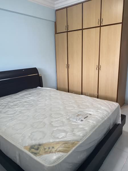 746 Yishun Street 72, 746 Yishun Street 72, 2 Bedrooms, 721 sqft, HDB Flat For Rent, by Janelle Ho, 23993806 - PropertyGuru.com.sg