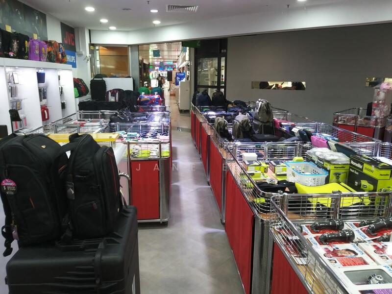 Sim Lim Square, 1 Rochor Canal Road, 820 sqft, Other Retail For Rent, by Jane Ee, 23994432 - CommercialGuru.com.sg