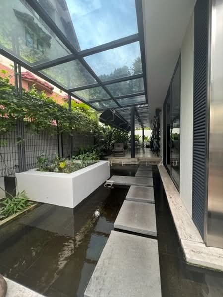 Duchess Place, Duchess Place, 5 Bedrooms, 5,500 sqft, Semi-Detached House For Rent, by Jasmine Lau, 23995926 - PropertyGuru.com.sg