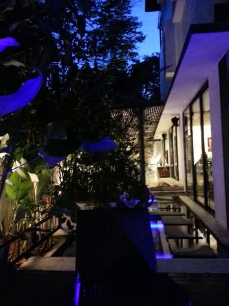 Duchess Place, Duchess Place, 5 Bedrooms, 5,500 sqft, Semi-Detached House For Rent, by Jasmine Lau, 23995926 - PropertyGuru.com.sg