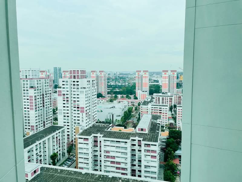 Bishan Loft, 31 Bishan Street 11, Ang Mo Kio / Bishan / Thomson, 4 Bedrooms, 1,464 sqft, Condominium For Rent, by Linda Loh, 23996405 - PropertyGuru.com.sg