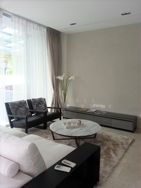 Luxurious House with pool near Orchard, One Tree Hill, Grange Road, Orchard Road, 6 Bedrooms, 4,860 sqft, Semi-Detached House For Rent, by Meriell Alexiz Kwek, 23997790 - PropertyGuru.com.sg