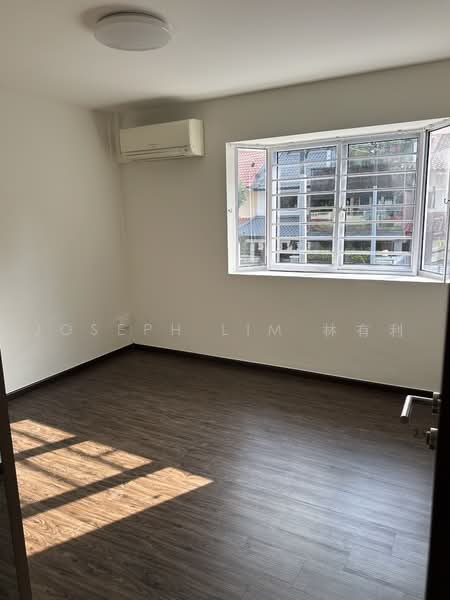 MacPherson Garden Estate, 18 Jalan Kemajuan, 3 Bedrooms, 1,500 sqft, Terraced House For Rent, by Joseph Lim 林有利, 24000180 - PropertyGuru.com.sg