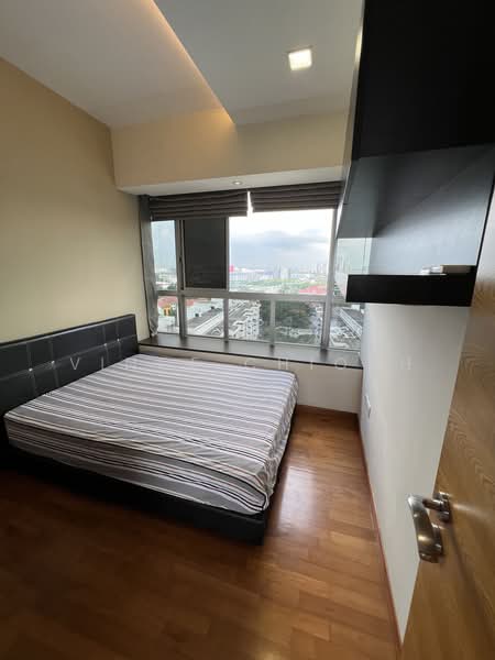 The Parc Condominium, 3 West Coast Walk, 3 Bedrooms, 1,302 sqft, Condominium For Rent, by Vince Chionh, 24001077 - PropertyGuru.com.sg