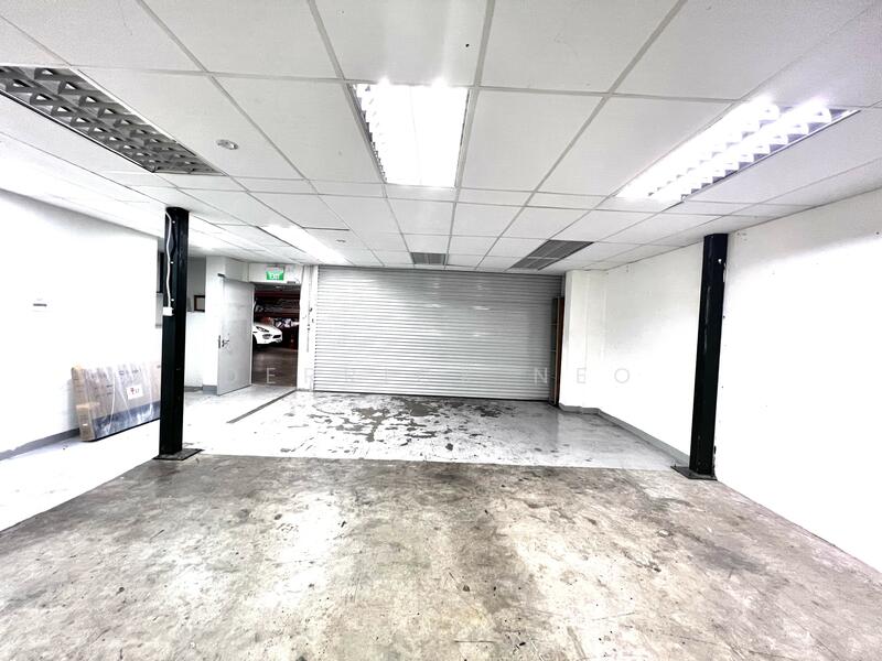Pioneer Point, 5 Soon Lee Street, 969 sqft, Factory / Workshop (B2) For Sale, by Derrick Neo, 24001444 - CommercialGuru.com.sg