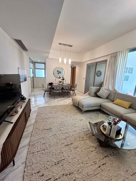 Suites @ Cairnhill, 138 Cairnhill Road, 2 Bedrooms, 1,184 sqft, Condominium For Rent, by MH Goh, 24002491 - PropertyGuru.com.sg