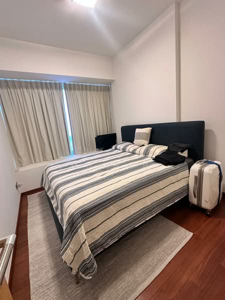Suites @ Cairnhill, 138 Cairnhill Road, 2 Bedrooms, 1,184 sqft, Condominium For Rent, by MH Goh, 24002491 - PropertyGuru.com.sg