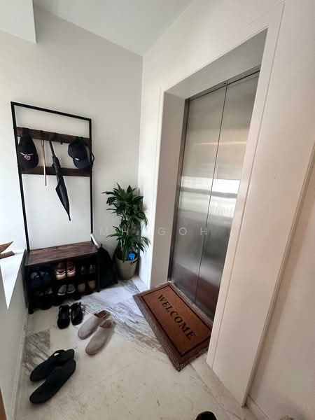 Suites @ Cairnhill, 138 Cairnhill Road, 2 Bedrooms, 1,184 sqft, Condominium For Rent, by MH Goh, 24002491 - PropertyGuru.com.sg