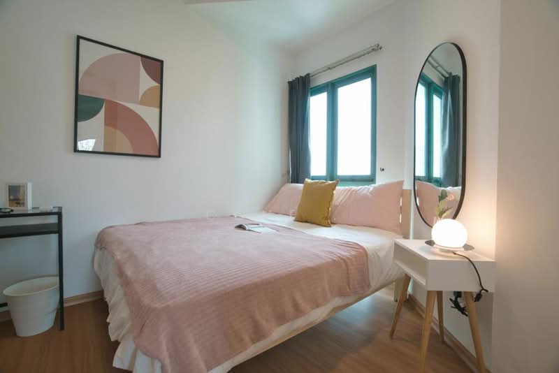 Oleanas Residences, 42 Kim Yam Road, 1 Bedroom, 150 sqft, Condominium For Rent, by Cove, 24003598 - Orange room - standard - PropertyGuru.com.sg