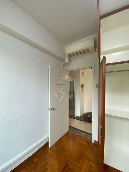 Tanjong Ria Condominium, 121 Tanjong Rhu Road, 2 Bedrooms, 807 sqft, Condominium For Rent, by Sunny R, 24003695 - 2nd bedroom Entrance - PropertyGuru.com.sg